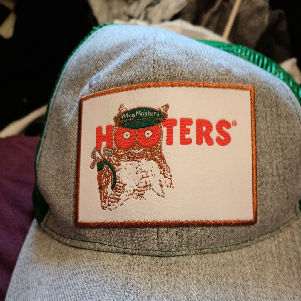 Vintage Green And Grey Hooters Wing Master Restaurant Snap Back Mesh Hat
